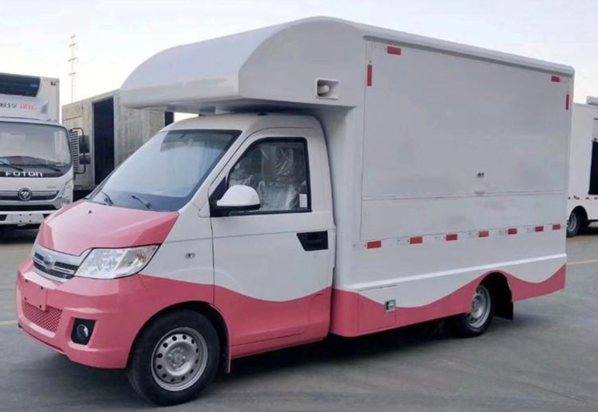 國(guó)六開(kāi)瑞售貨車(chē)