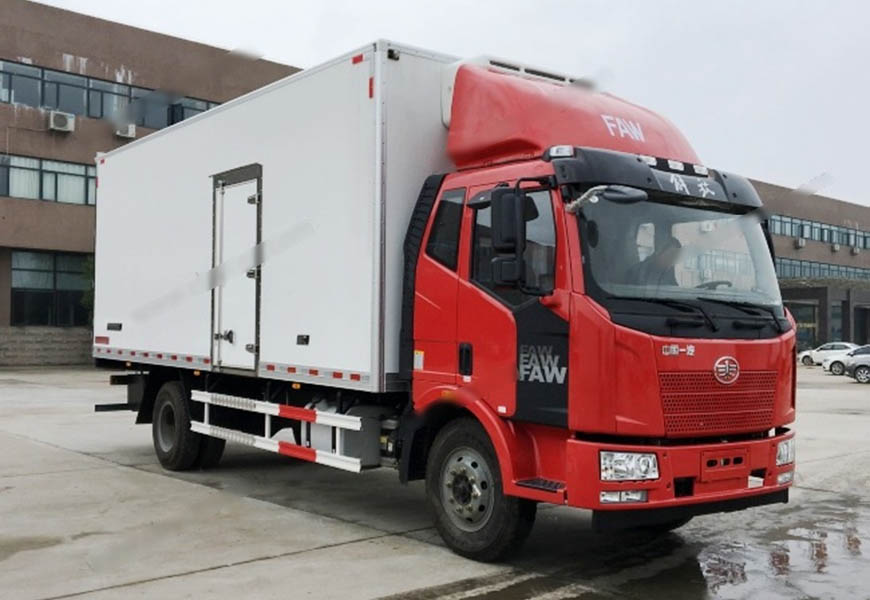 解放J6冷藏車(廂長(zhǎng)6.8米/7.5米)